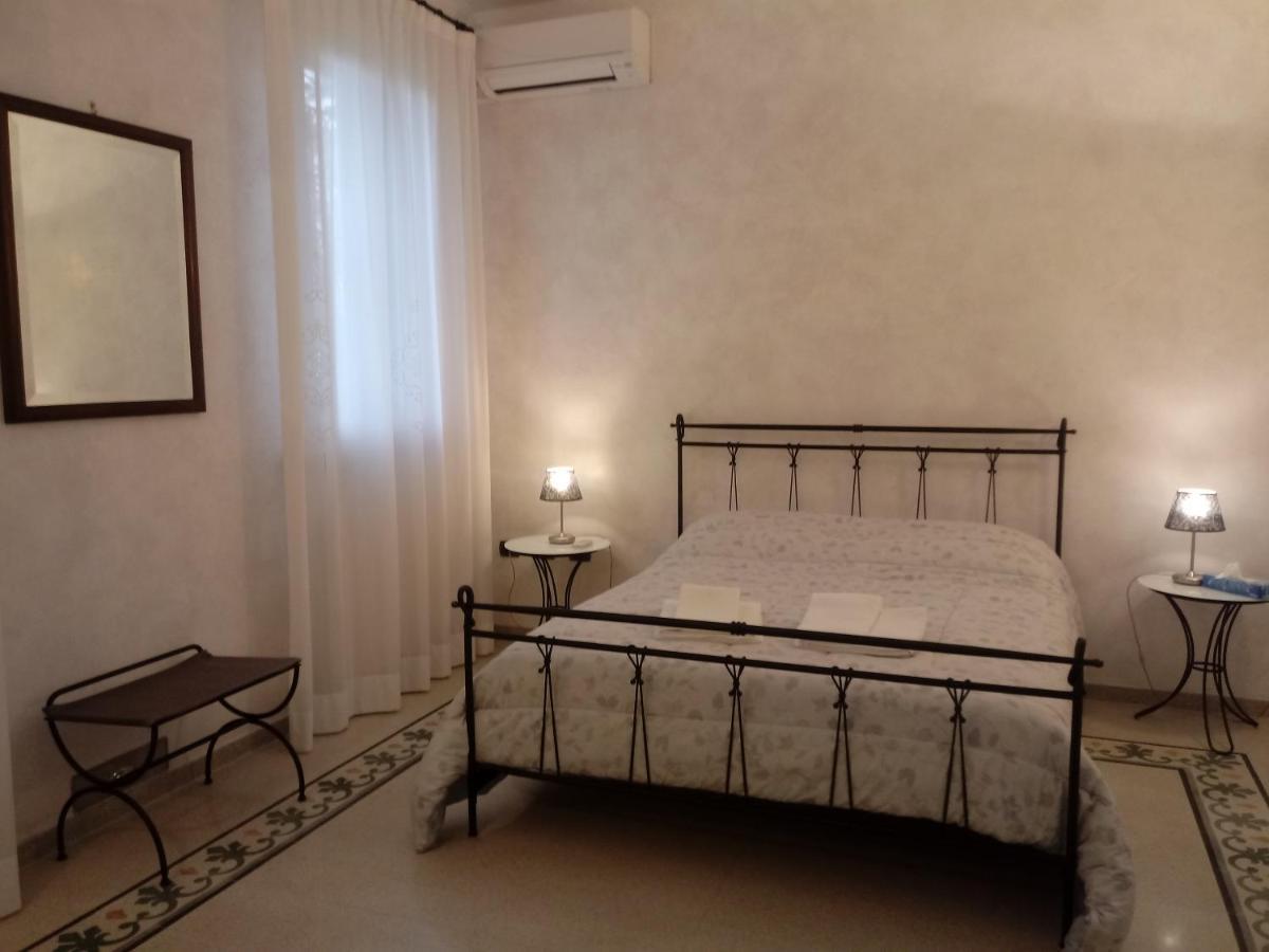 B&B Residence Il Ciliegio , Via Villa Superiore 93 Luzzara Suzzara Exterior foto